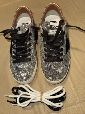 Golden Goose Silver Sequin True-Star Size 39 (not authentic) NEW!